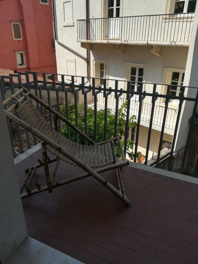 Hotel Blunotte Verona Exterior foto