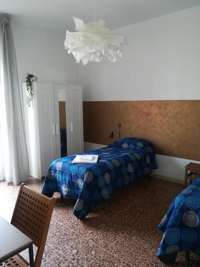 Hotel Blunotte Verona Exterior foto